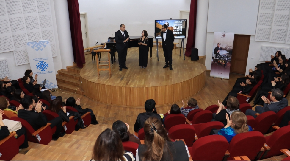 xankendide-azerbaycan-medeniyyetinde-uzeyir-hacibeyli-fenomeni-movzusunda-elmi-praktik-seminar-kechirilib