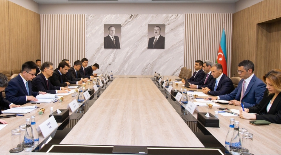 reshad-nebiyev-ye-niupinqle-gorush-kechirib