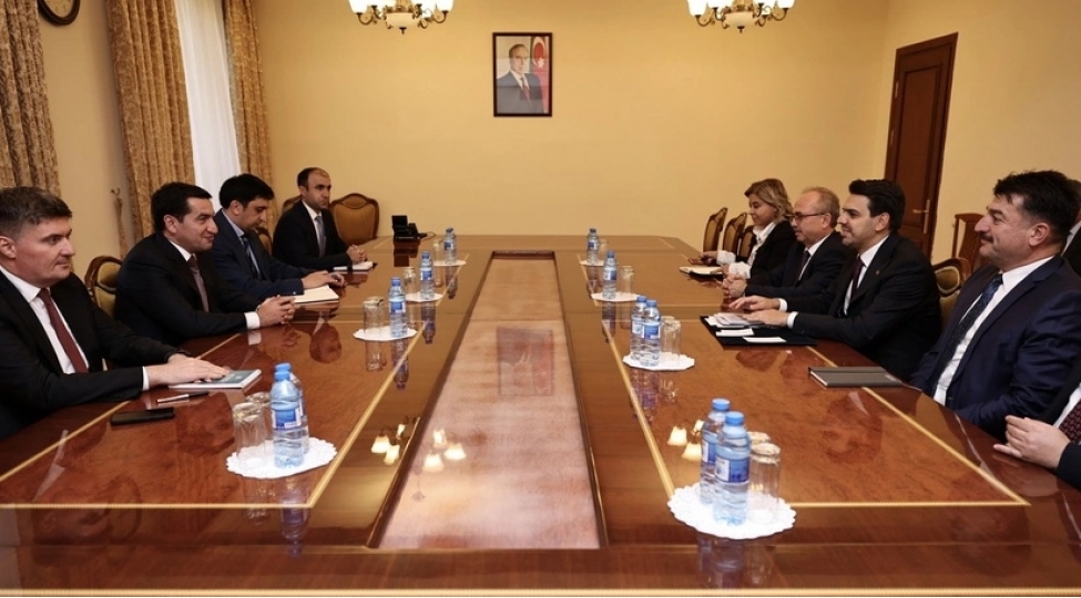 tika-sedri-hikmet-haciyevle-gorushub