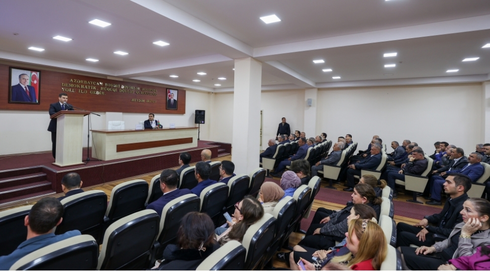 saatli-rayonunda-sahibkarlarla-gorush-kechirilib