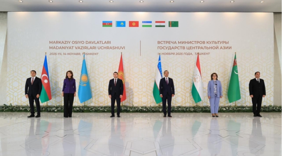 azerbaycan-numayende-heyeti-dashkendde-kechirilen-beynelxalq-konqresde-ishtirak-edir