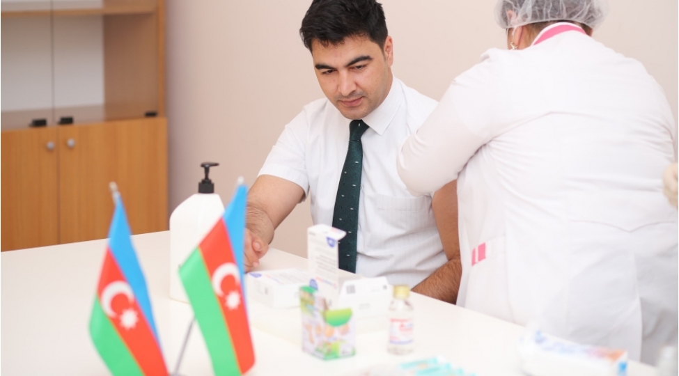 naxchivanda-ehali-arasinda-qrip-eleyhine-vaksinasiya-aparilir