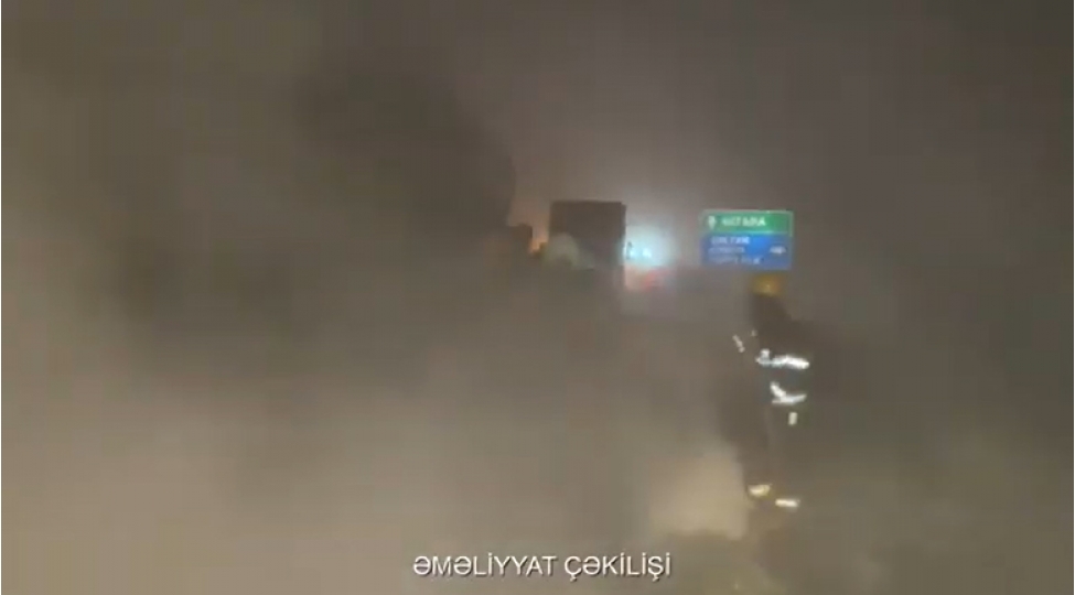 elet-astara-magistral-avtomobil-yolunda-manin-qoshqusu-yanib