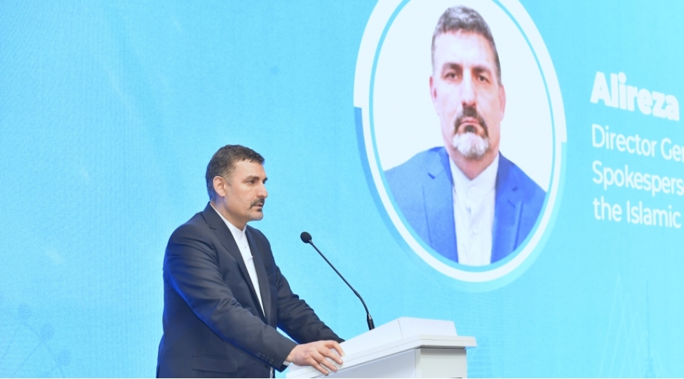 d-8-olkeleri-etibarli-informasiya-mekaninin-qurulmasi-uchun-birge-hereket-etmelidir-alireza-miryusefi-aval