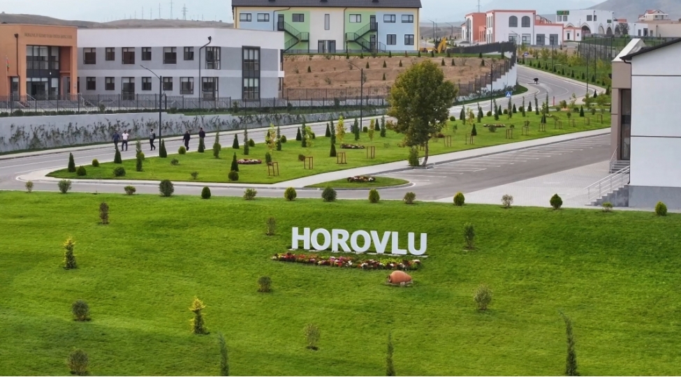 cebrayilin-horovlu-kendinde-daha-47-aileye-evlerinin-acharlari-teqdim-olunub