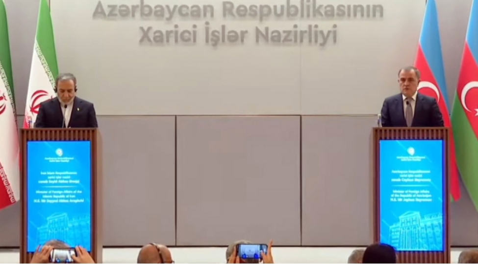 agbend-kelale-avtomobil-korpusu-iki-olke-arasinda-neqliyyat-elaqelerine-muhum-tohfe-verecek