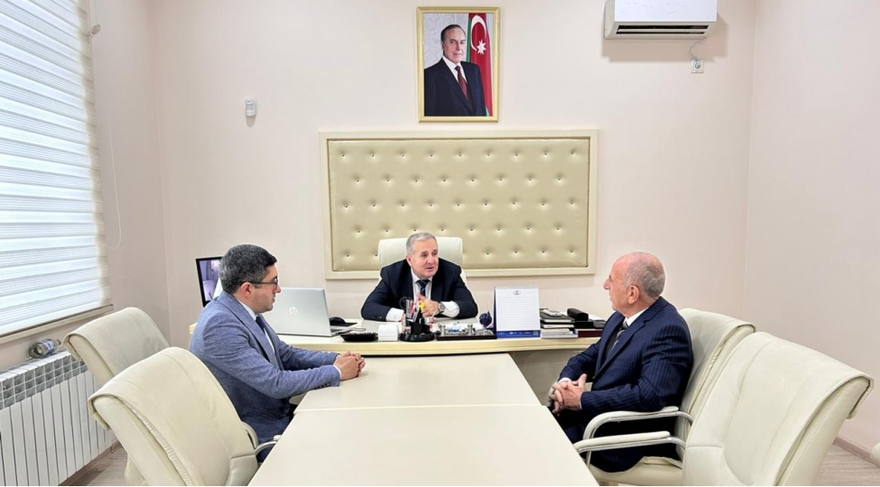 yap-kurdemir-rayon-teshkilatinda-partiya-veterani-tofiq-mustafayevin-75-illik-yubileyi-munasibetile-gorush-kechirilib