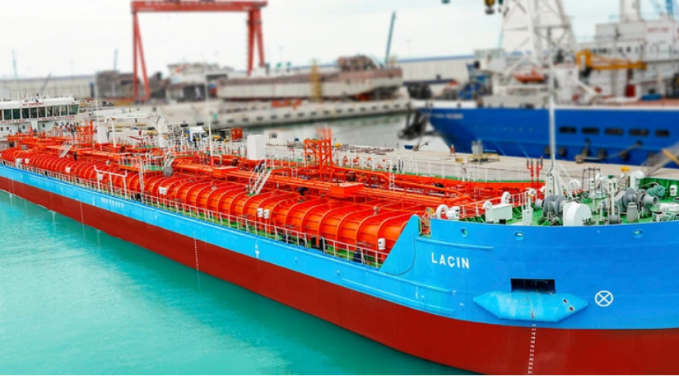 lachin-tankeri-ile-6-il-erzinde225-min-304-297ton-neft-ve-neft-mehsullari-dashinib