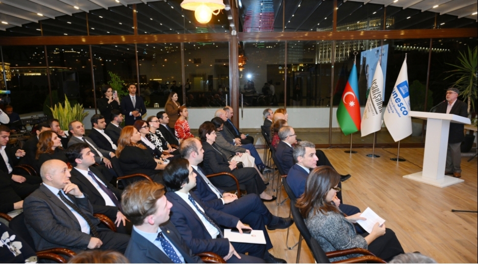 icherisheherin-unesco-nun-umumdunya-irs-siyahisina-daxil-edilmesinin-25-illiyi-qeyd-olunub-foto