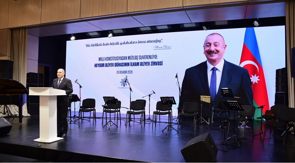 milli-konstitusiyadan-mutleq-suverenliye-heyder-eliyev-duhasinin-ilham-eliyev-zirvesi-foto