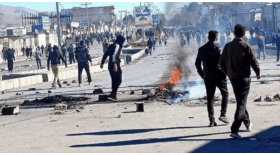 iranda-polise-hucum-neticesinde-iki-nefer-olub-daha-30-insan-yaralanib