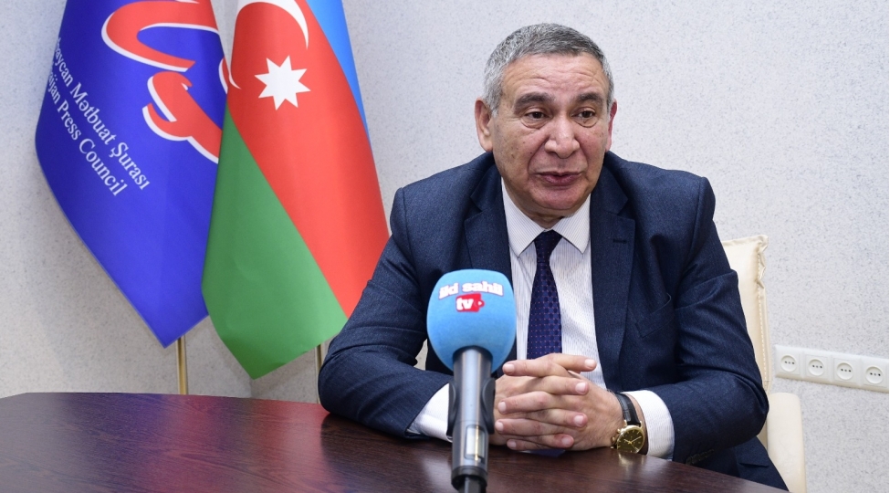 helelik-qezetimizi-heftede-bir-defe-24-sehife-chixarmagi-planlashdiririq-reshad-mecid