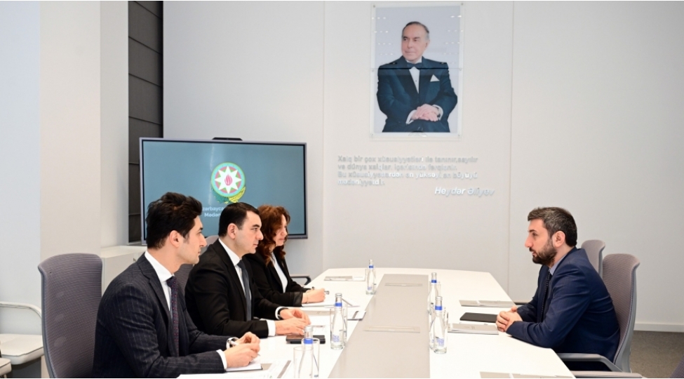 medeniyyet-nazirliyinde-yukselish-musabiqesinin-qalibi-ile-gorush-kechirilib