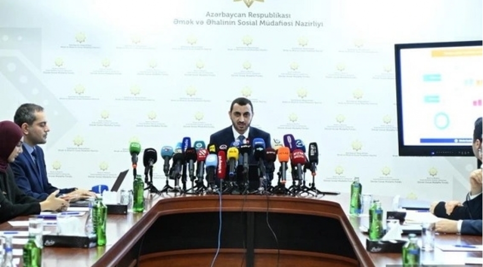 dsmf-nin-sedri-orta-ayliq-pensiya-543-manata-yukselib