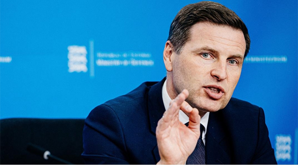 pevkur-estoniya-qoshunlari-amerikalilarla-doyushmek-uchun-qrenlandiyaya-getmeyecek