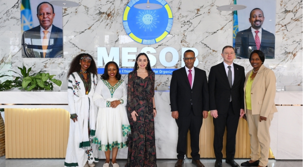 leyla-eliyeva-efiopiyada-mesob-dovlet-xidmeti-merkezinde-olub-foto