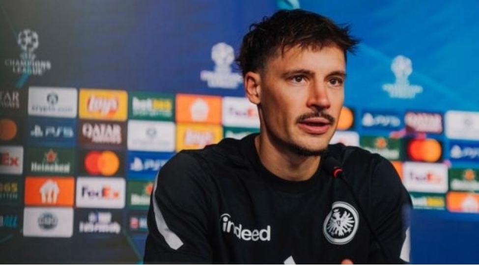 kapitan-qarabagla-oyundan-danishdi