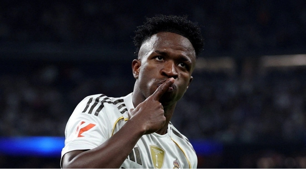 vinisius-chl-nin-tarixinde-dushdu