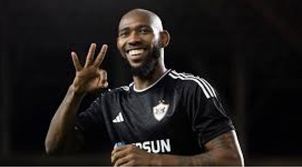 kevin-medina-bir-gostericiye-gore-uefa-chempionlar-liqasinda-ilk-uchlukde-yer-alib