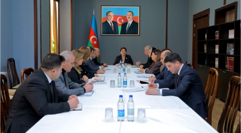 ali-meclisin-iqtisad-siyaset-ve-humanitar-siyaset-komitelerinin-iclaslari-kechirilib