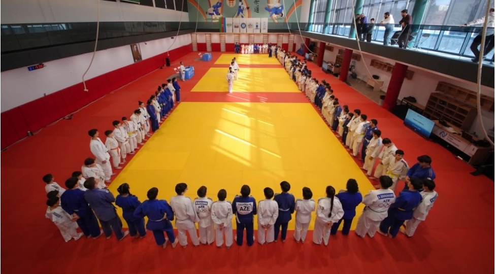 kemer-dereceleri-uzre-ilin-ilk-resmi-imtahani-kechirilib