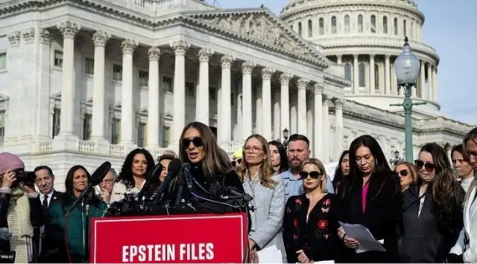 epshteynin-qurbanlarinin-vekilleri-absh-edliyye-nazirliyinin-saytindan-materiallarin-silinmesini-teleb-edirler