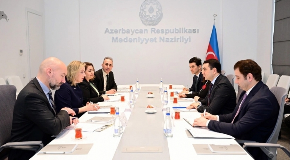 azerbaycanla-absh-arasinda-medeniyyet-sahesinde-elaqeler-muzakire-edilib