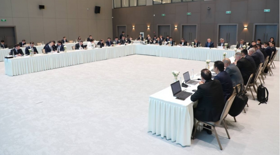 qazaxistan-qirgizistan-ve-ozbekistan-su-ve-enerji-emekdashligi-sahesinde-koordinasiyani-guclendirir