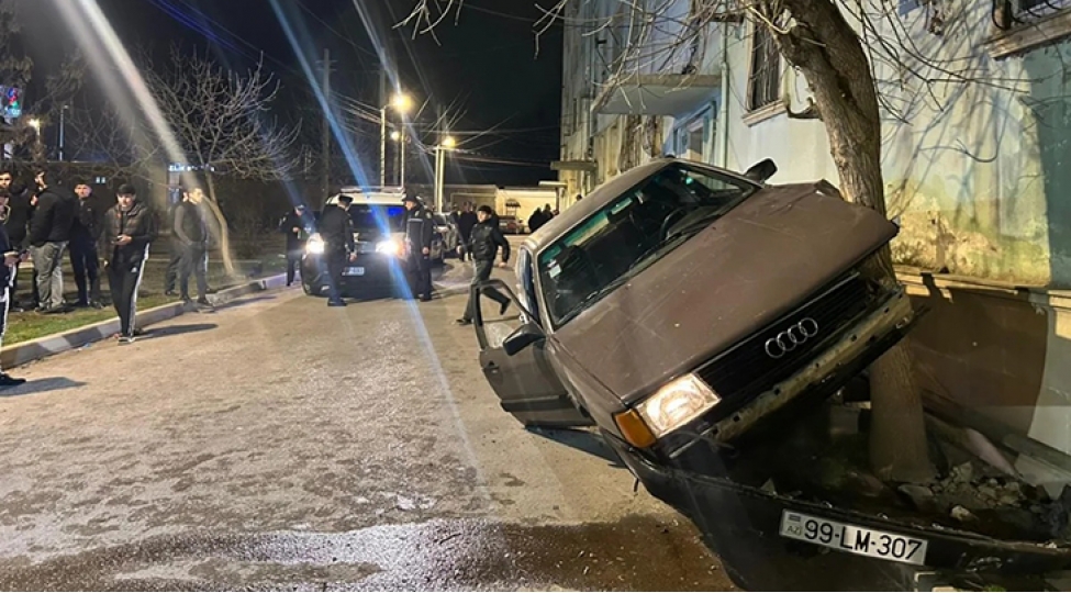 kurdemirde-qeza-bash-verib-xesaret-alanlar-var