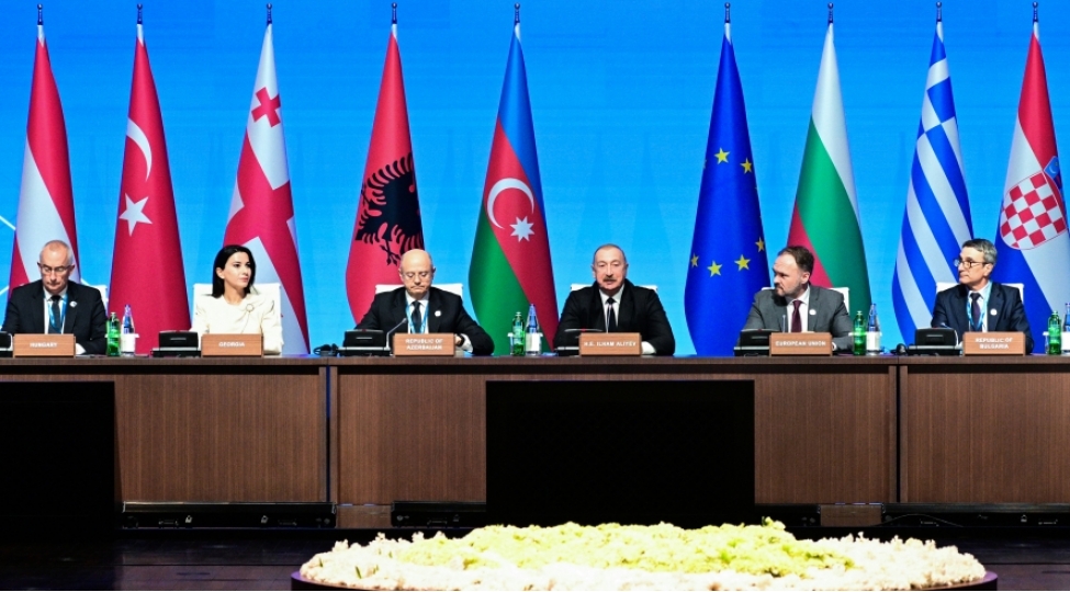 prezident-cenub-qaz-dehlizi-meshveret-shurasi-cherchivesinde-nazirlerin-12-ci-iclasinda-ishtirak-edir-yenilenibfoto