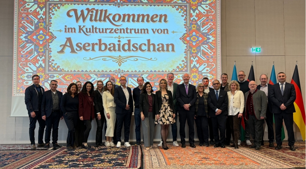 azerbaycanin-turizm-potensiali-almaniyada-numayish-olunur