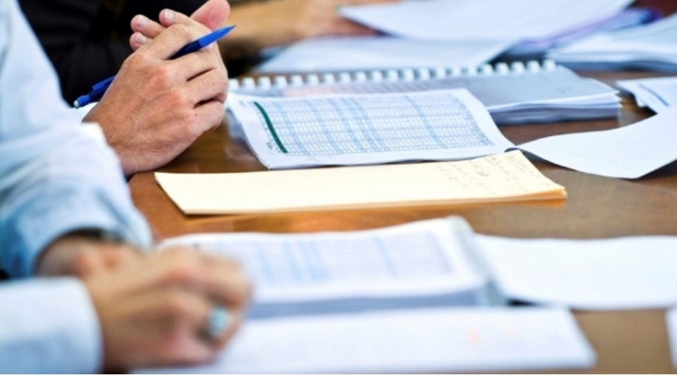 dovlet-orqanlarinda-816-vezife-musahibeye-chixarilib