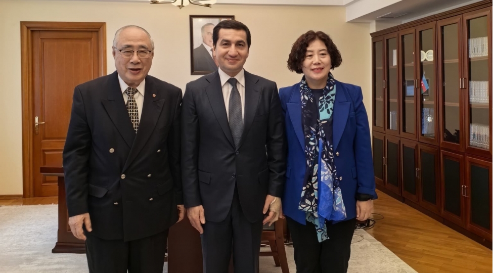 prezidentin-komekchisi-chinin-avropa-meseleleri-uzre-kechmish-xususi-numayendesi-ile-gorushub