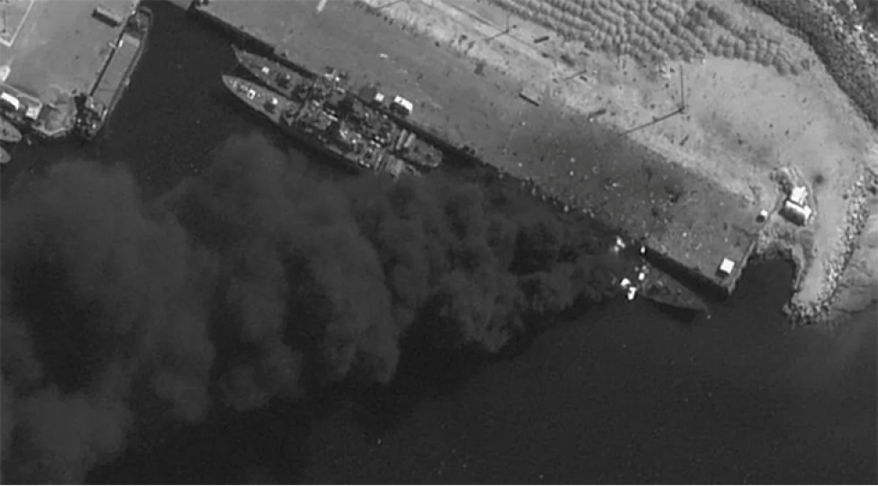 absh-ve-israil-iranin-bushehr-sheherindeki-korpulere-ve-gemilere-hucum-edib