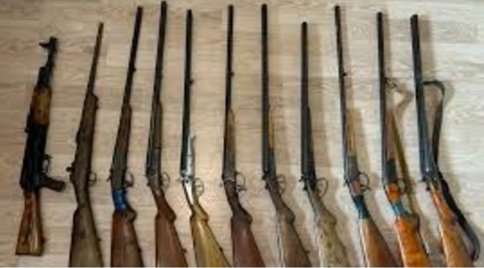 oten-gun-qanunsuz-saxlanilan-7-odlu-silah-ashkarlanib