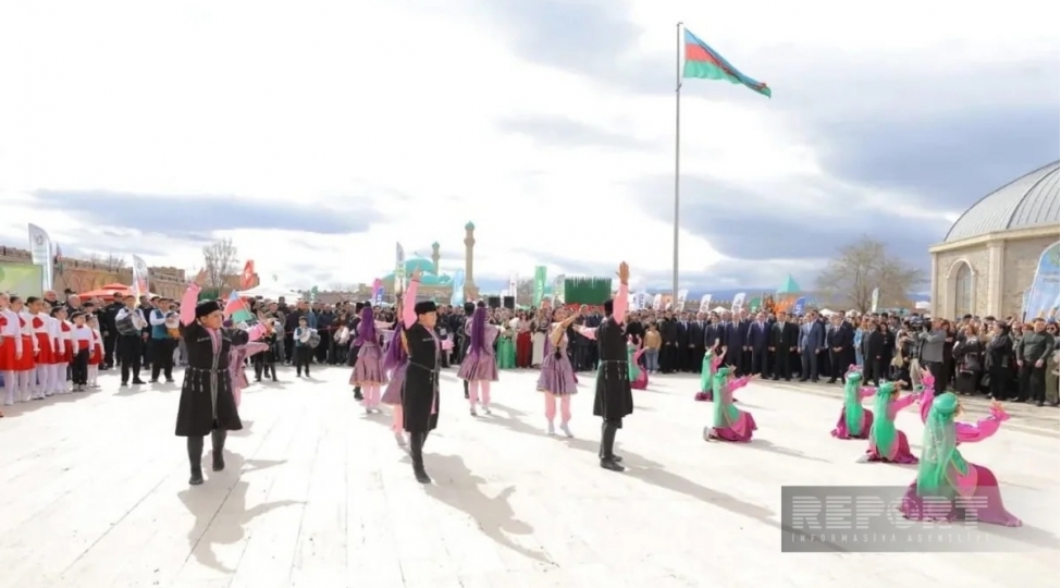 naxchivanda-bahar-festivali-kechirilib