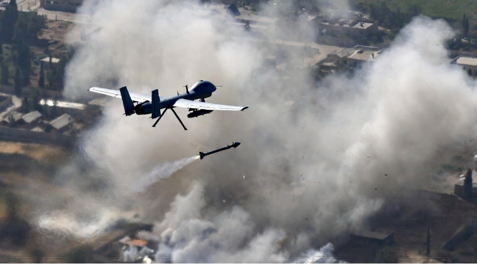 kuveyt-iranin-iki-dronla-hava-limanindaki-yanacaq-chenine-hucum-etdiyini-bildirib