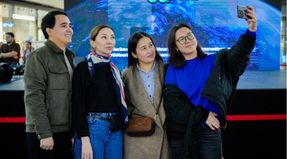 astana-yer-saati-beynelxalq-aksiyasina-qoshulub