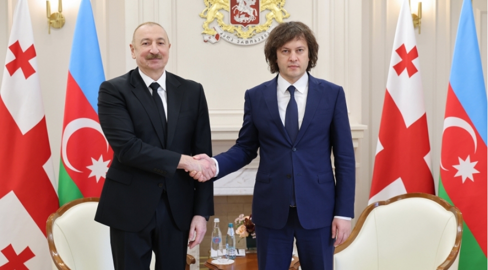 azerbaycan-prezidenti-neqliyyat-dehlizlerinin-genishlendirilmesi-istiqametinde-ishler-aparilir