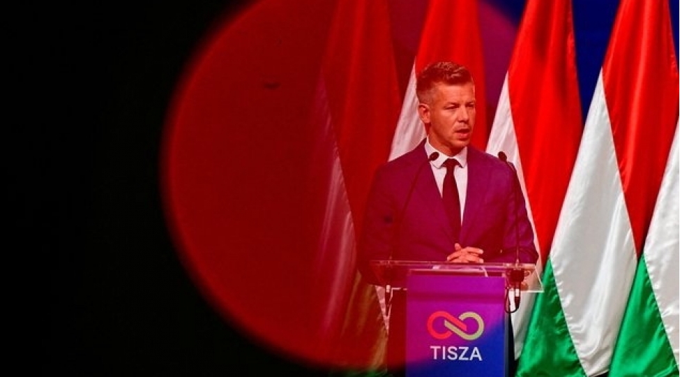 madyar-ve-ai-boyuk-sovdeleshme-uzerinde-ishleyirler