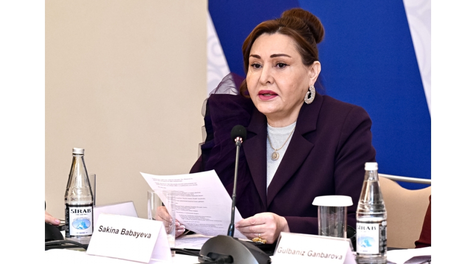 azerbaycanda-qadin-sahibkarlarin-payi-3-faizden-23-faize-yukselib