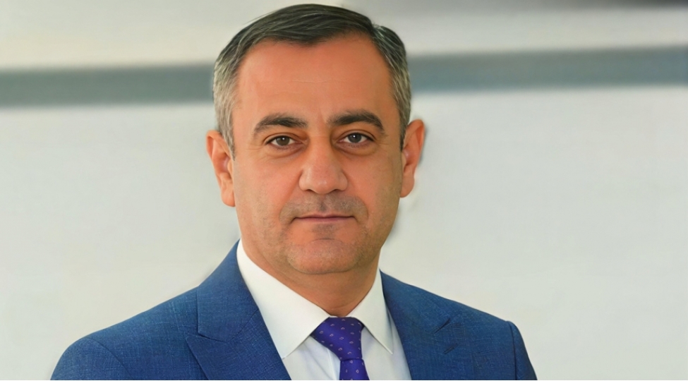 qlobal-qeyri-mueyyenlik-fonunda-azerbaycanin-balansli-siyaseti-numune-kimi-one-chixir-politoloq