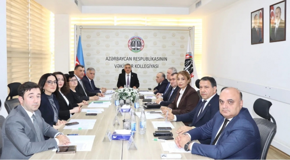bir-vekile-tohmet-verilib-birine-ise-xeberdarliq-edilib