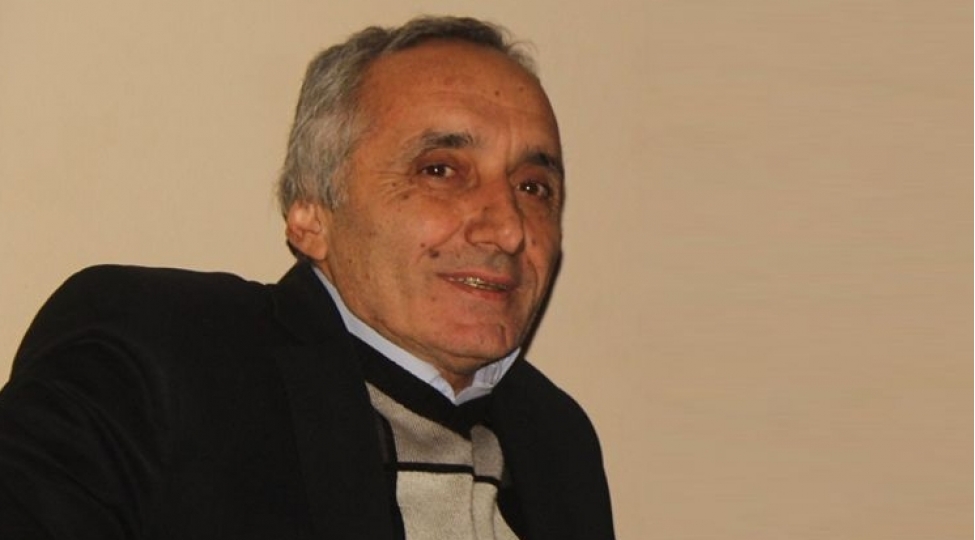 taninmish-shair-tercumechi-akif-ehmedgil-abay-medali-ile-teltif-olunub