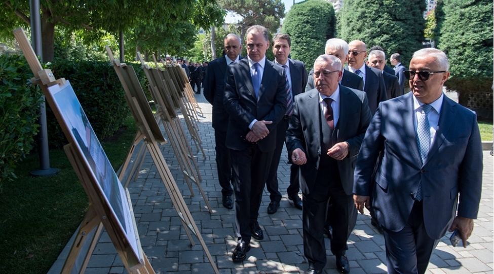 yasamal-parki-erazisinde-tarixi-su-teaerrufati-obyektlerine-baxish-sergisi-teshkil-olunub