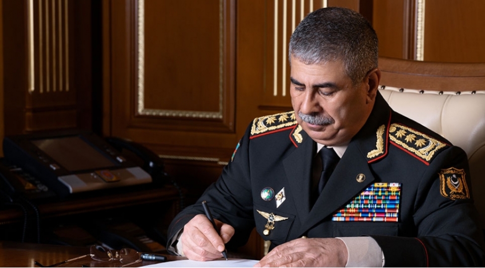 azerbaycan-mudafie-naziri-pakistan-terefine-bashsagligi-verib-2