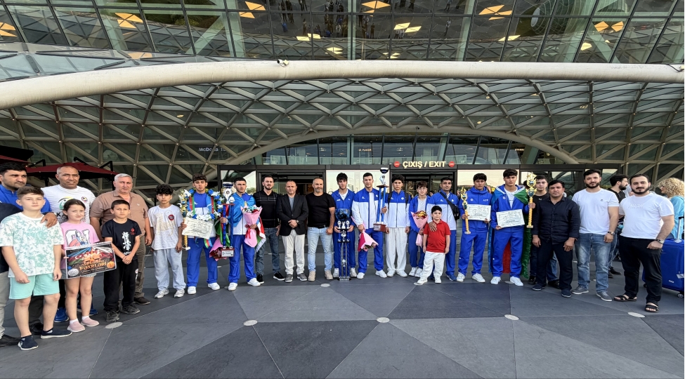 avropa-chempionatinda-ugur-qazanan-azerbaycanin-kyokushin-karatechileri-vetene-qayidiblar