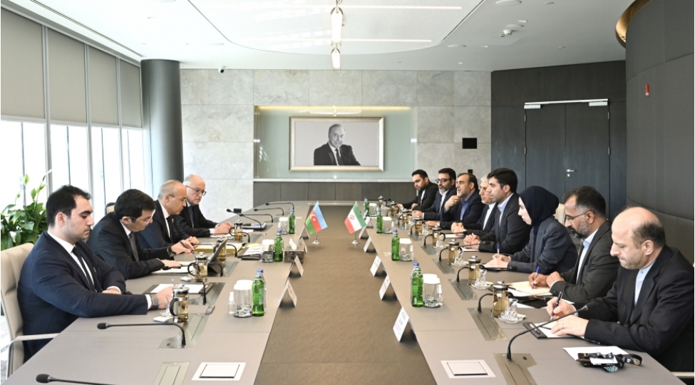 azerbaycan-ve-iran-arasinda-iqtisadi-emekdashliq-meseleleri-muzakire-olunub