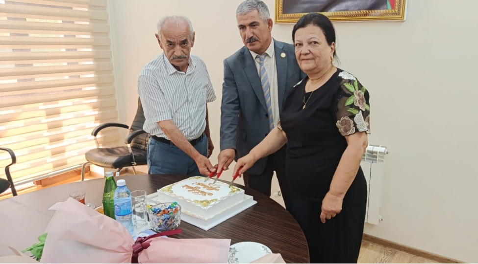 veteranlarimiz-layihesi-cherchivesinde-yubilyar-partiya-veteranlari-ile-gorush-kechirilib
