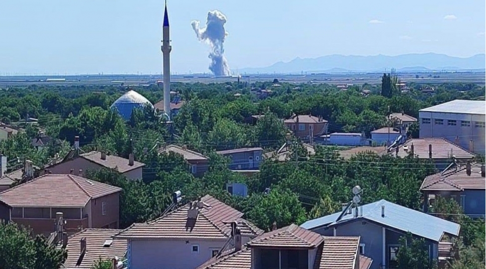 turkiyede-zavodda-partlayish-olub-2